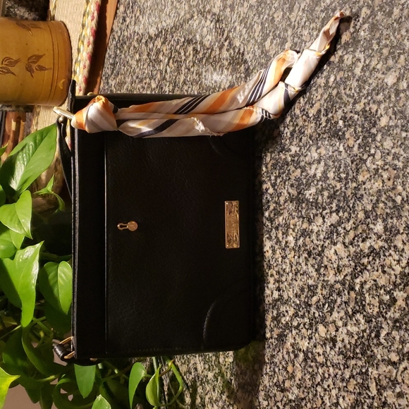 Jones New York Handbags - Jones New York Crossbody